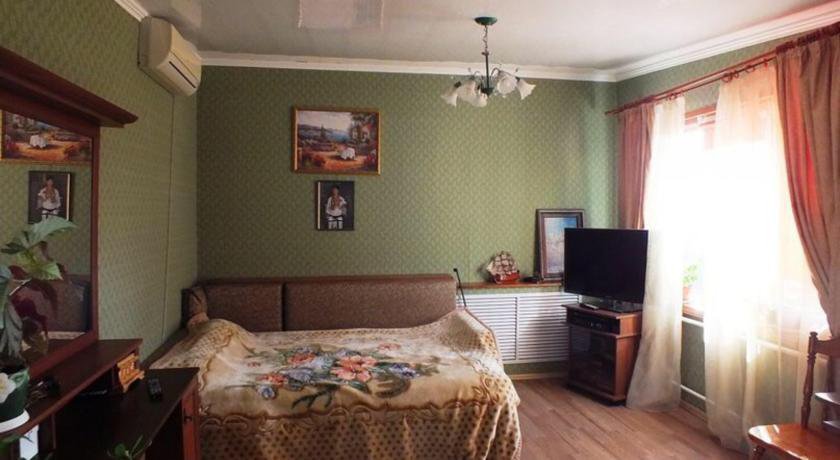 Гостиница Гостевой Дом Лавр Сочи
