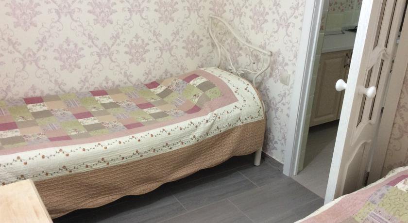 Гостиница Гостевой Дом Лавр Сочи